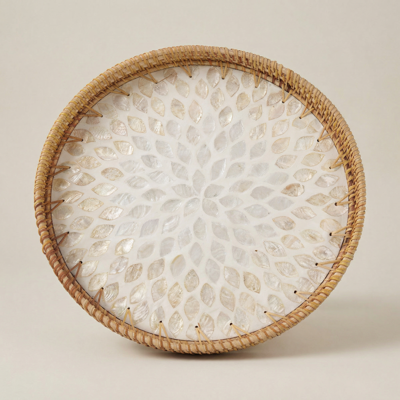 Shimmering Leaf Mosaic tray 1 neutral bg